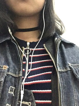「MONKI（モンキ）のアイテム（アクセサリー）」を使った、Hanna Joyce Hermosaさん（レディース・160cm）の春コーディネート