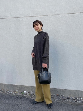 「ロングニット」｜「アイテム（パンツ）」を使った、こなつさん（レディース・155cm）の冬コーディネート