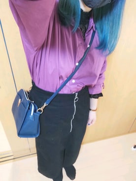 「GLOBAL WORK（グローバルワーク）のバックリボンシャツ長袖/763876（シャツ/ブラウス）」を使った、いおさん（レディース・160cm）の秋コーディネート