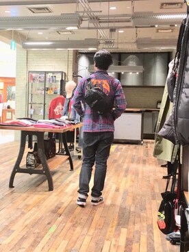 「HYSTERIC GLAMOUR（ヒステリックグラマー）のREVOLUTION SOUNDS刺繍 CPOシャツ（シャツ/ブラウス）」を使った、K.ODAさん（メンズ・182cm）の秋コーディネート