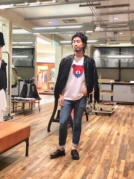 「長袖シャツ」｜「アイテム（スカジャン）」を使った、K.ODAさん（メンズ・182cm）の秋コーディネート
