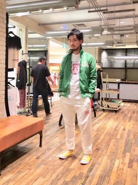 「長袖シャツ」｜「アイテム（スタジャン）」を使った、K.ODAさん（メンズ・182cm）の秋コーディネート