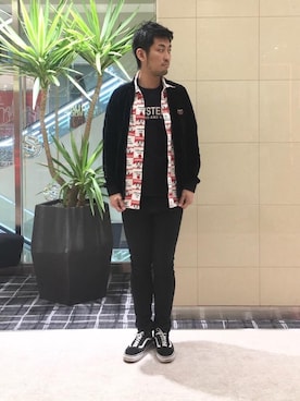 「アイテム（カバーオール、レッド系）」を使った、K.ODAさん（メンズ・182cm）の秋コーディネート