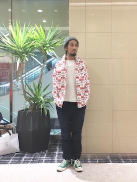 「アイテム（カバーオール、レッド系）」を使った、K.ODAさん（メンズ・182cm）の冬コーディネート