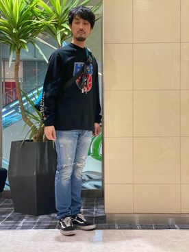 「アイテム（メッセンジャーバッグ、ブルー系）」を使った、K.ODAさん（メンズ・182cm）の春コーディネート