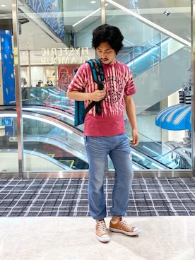 「アイテム（メッセンジャーバッグ、ブルー系）」を使った、K.ODAさん（メンズ・182cm）の夏コーディネート