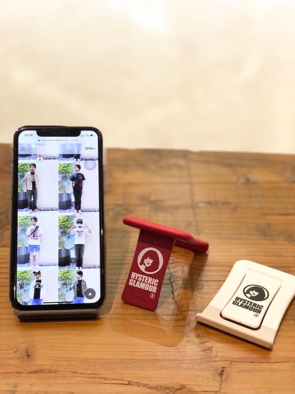 HYSTERIC GLAMOUR（ヒステリックグラマー）の「フォンスタンド