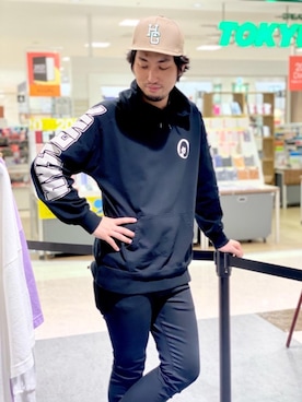 「ロックコーデ」｜「アイテム（キャップ）」を使った、K.ODAさん（メンズ・182cm）の冬コーディネート