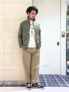 「ロックコーデ」｜「アイテム（ミリタリージャケット）」を使った、K.ODAさん（メンズ・182cm）の春コーディネート
