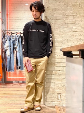 「アイテム（財布、レッド系）」を使った、K.ODAさん（メンズ・182cm）の春コーディネート