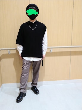 「アシンメトリー」｜「アイテム（ハンチング/ベレー帽）」を使った、MEGさん（メンズ・166cm）の春コーディネート