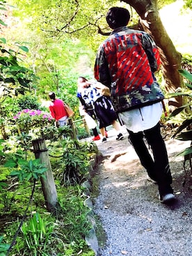 「OFF-WHITE」｜「アイテム（ミリタリージャケット）」を使った、kazneeeesyaさん（メンズ・175cm）の夏コーディネート