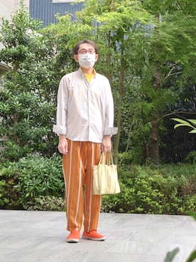 「タケオキクチ(TAKEO KIKUCHI)」｜「アイテム（スリッポン）」を使った、ちゃばこさん（メンズ・168cm）の春コーディネート