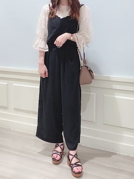 「MAJESTIC LEGON（マジェスティックレゴン）のスカラップキャミサロペット（サロペット/オーバーオール）」を使った、natsuさん（レディース・162cm）の夏コーディネート