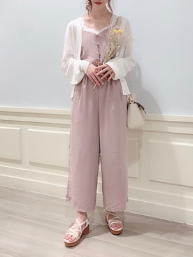 「MAJESTIC LEGON（マジェスティックレゴン）のスカラップキャミサロペット（サロペット/オーバーオール）」を使った、natsuさん（レディース・162cm）の夏コーディネート