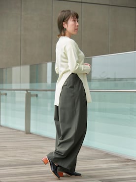 「アイテム（アクセサリー、グリーン系）」を使った、LANVIN en Bleu STAFFさん（レディース・162cm）の秋コーディネート