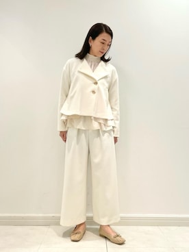 「LANVIN en Bleu（ランバンオンブルー）のアイテム（ノーカラージャケット）」を使った、LANVIN en Bleu STAFFさん（レディース・164cm）の冬コーディネート