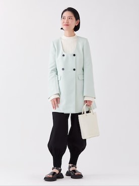 「LANVIN en Bleu（ランバンオンブルー）のアイテム（ノーカラージャケット）」を使った、LANVIN en Bleu STAFFさん（レディース・167cm）の冬コーディネート