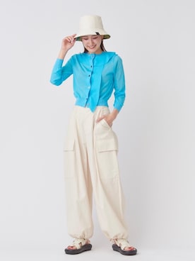 「アイテム（カーゴパンツ、ホワイト系）」を使った、LANVIN en Bleu STAFFさん（レディース・168cm）の春コーディネート