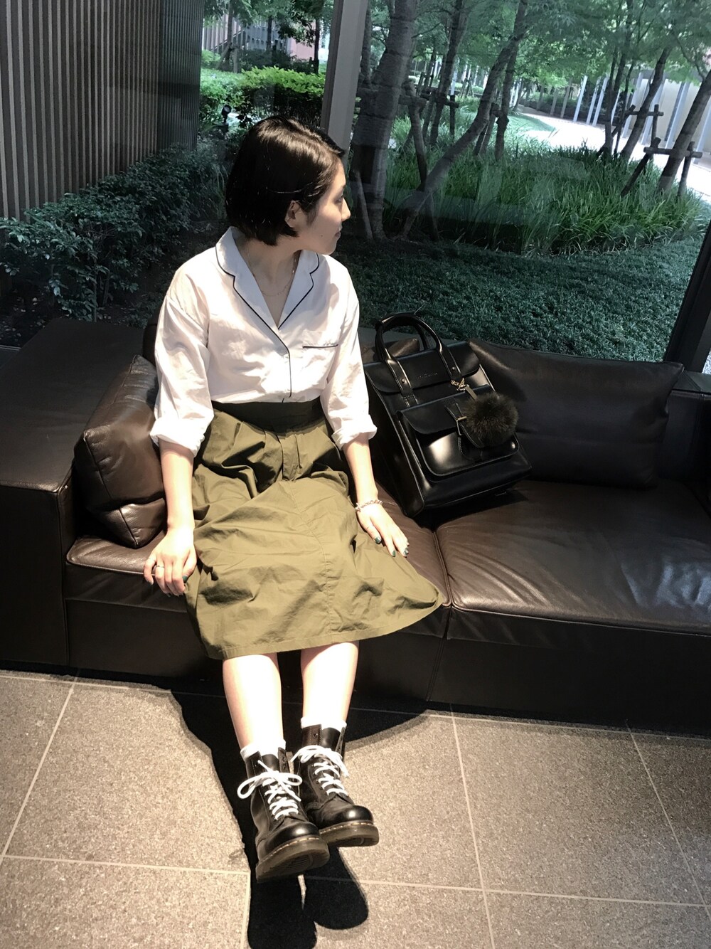 「Dr. MartensのDr.Martens 8EYELET BOOT（ブーツ、ブラック系）」を使った、kuniaさん（レディース・161cm）の夏コーディネートの1枚目の写真