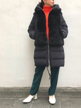 「Lilly Lynque（リリーリン）のアイテム」を使った、Yuka Ozawaさん（レディース・155cm）の秋コーディネート