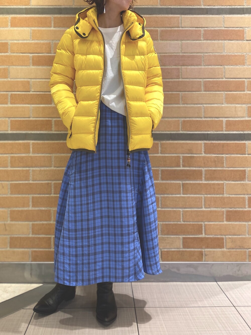 「ダウンジャケット、冬コーデ、ootd、outfit、今日のコーデ、オトナカジュアル、冬アウター、ダウンスタイル、CAPEHORN、ケープホーン」｜「CAPEHORNのCAPEHORN（ケープホーン）STELLA/ステラ/ナイロンショートダウン（ダウンジャケット/コート、イエロー系）」を使った、Yuka Ozawaさん（レディース・155cm）の冬コーディネートの1枚目の写真