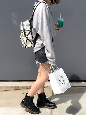 「MCM（エムシーエム）のアイテム」を使った、Yurinaさん（レディース・165cm）の秋コーディネート