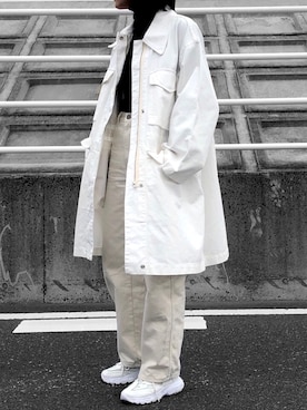 「UNIQLO（ユニクロ）のハイライズワイドストレートジーンズ（デニムパンツ）」を使った、Yurinaさん（レディース・165cm）の冬コーディネート