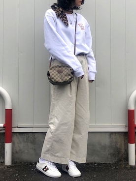 「GUCCI（グッチ）のアイテム（シューズ）」を使った、Yurinaさん（レディース・165cm）の冬コーディネート