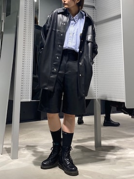 「レースアップシューズ」｜「アイテム（ライダースジャケット）」を使った、Yurinaさん（レディース・165cm）の秋コーディネート