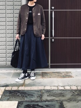 「秋のブラウンスタイル」｜「アイテム（ノーカラージャケット）」を使った、na.さん（レディース・160cm）の秋コーディネート