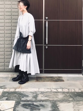 「アイテム（レッグウェア、グレー系）」を使った、na.さん（レディース・160cm）の秋コーディネート