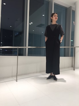 「ADAM ET ROPE'（アダムエロペ）のアイテム（つなぎ/オールインワン）」を使った、MOTOCHIKAさん（レディース・167cm）の春コーディネート