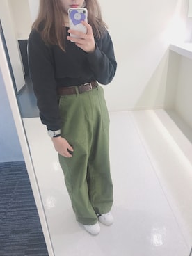 「LAKOLE（ラコレ）のアイテム（カーゴパンツ）」を使った、shihoriさん（レディース・155cm）の秋コーディネート