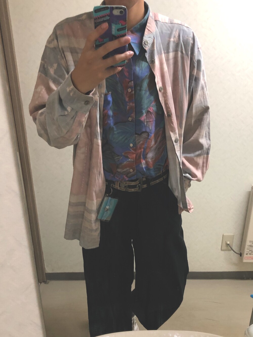 「SELLIES、number me、SELEN、iot、秋コーデ、カジュアル、おしゃれさんと繋がりたい」｜「iotのアイテム（シャツ/ブラウス、その他）」を使った、WACA.さん（メンズ・183cm）の秋コーディネートの1枚目の写真