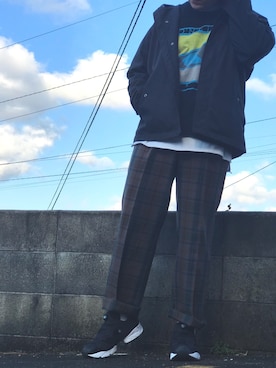 「ロールアップ」｜「アイテム（マウンテンパーカー）」を使った、あっちゃんさん（メンズ・169cm）の春コーディネート