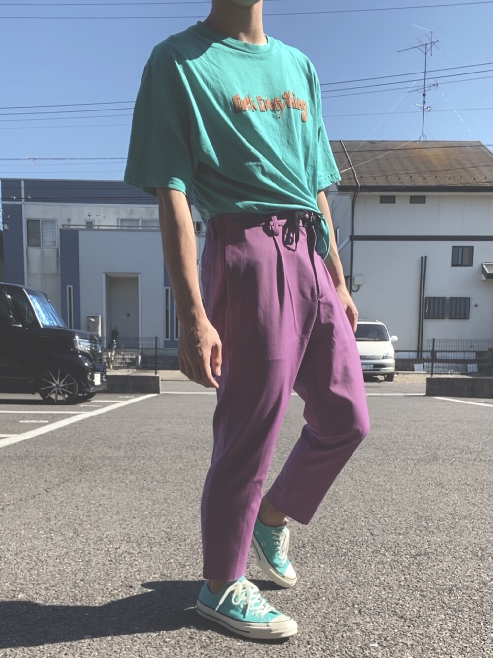 「夏、お洒落さんとつながりたい、カジュアルコーデ、低身長、コンバース、ootd」｜「RIPNDIPのアイテム（Tシャツ/カットソー、ブラック系）」を使った、エゴさん（メンズ・160cm）の夏コーディネートの1枚目の写真