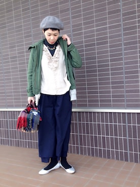 「ジョンストンズ」｜「アイテム（ハンチング/ベレー帽）」を使った、kcocoronさん（レディース・160cm）の春コーディネート