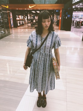 「Samansa Mos2（サマンサ モスモス）のアイテム（ワンピース、ブルー系）」を使った、LETICIAさん（レディース・163cm）の夏コーディネート