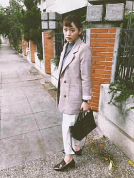 「COACH（コーチ）のアイテム（トートバッグ、ブラック系）」を使った、LETICIAさん（レディース・163cm）の秋コーディネート