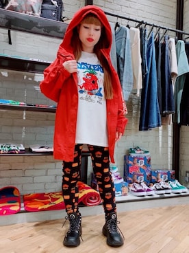 「アイテム（ミリタリージャケット、レッド系）」を使った、45さん（レディース・148cm）の冬コーディネート