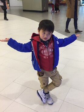 「next（next）のアイテム（ダウンジャケット/コート）」を使った、Hiiroさん（キッズ・100cm）の春コーディネート