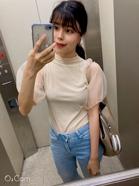 「GRL（グレイル）の袖チュール切替えハイネックトップス（Tシャツ/カットソー、ベージュ系）」を使った、妤さん（レディース・156cm）の夏コーディネート