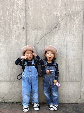 「Levi's（リーバイス）のアイテム（サロペット/オーバーオール）」を使った、___zrさん（キッズ・90cm）の秋コーディネート