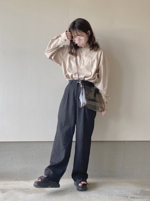 えだ Inter Factoryのショルダーバッグを使ったコーディネート Wear