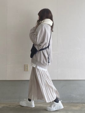 「アイテム（スウェット）」を使った、えだ( ¨̮ )さん（レディース・155cm）の冬コーディネート