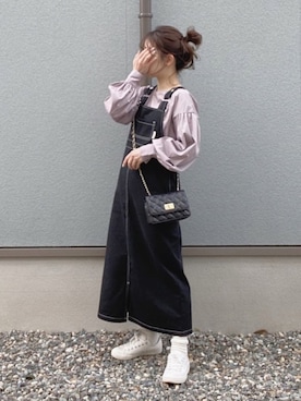 「アイテム（ジャンパースカート）」を使った、えだ( ¨̮ )さん（レディース・155cm）の春コーディネート