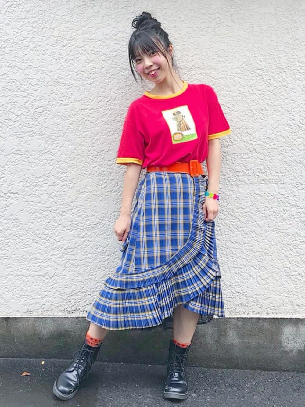 「イレギュラーヘム、イレギュラーヘムスカート、イレヘムスカート、チェックスカート、リンガーTシャツ、レースアップシューズ、おだんごヘアー、ウエストイン、古着MIX、STAR WARS」｜「Instagram @wildlilychieのアイテム（雑貨/ホビー、その他）」を使った、Chie＊さん（レディース・159cm）の夏コーディネートの1枚目の写真
