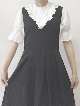 「archives（アルシーヴ）のアイテム（ジャンパースカート）」を使った、なかさん（レディース・155cm）の秋コーディネート