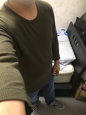 「アイテム（スリッポン）」を使った、りゅうたさん（メンズ・160cm・20代）の秋コーディネート